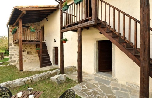 Kotli House | Holiday house Buzet for 1 - 4 persons with 2 bedrooms - Holiday home