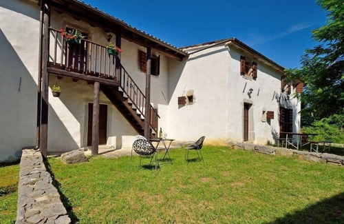 Kotli House | Holiday house Buzet for 1 - 4 persons with 2 bedrooms - Holiday home