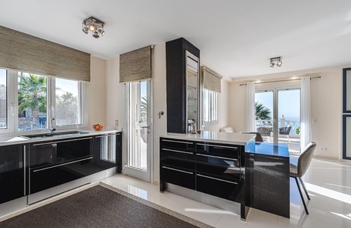 Armenime House | Holiday house Callao Salvaje for 1 - 8 persons with 3 bedrooms - Holiday house