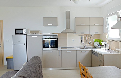 Rtina House | Holiday house close the beach - free ev charging