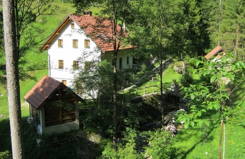 Tolmin House | Holiday house Donja Trebusa for 1 - 8 persons with 4 bedrooms - Holiday house