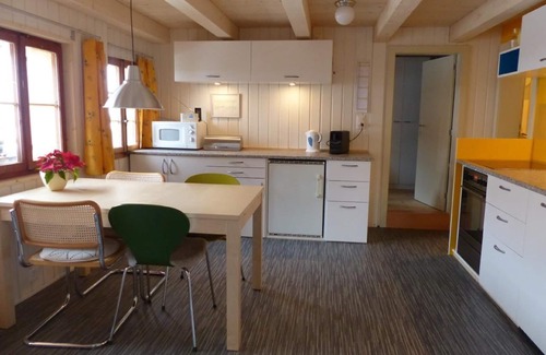 Frutigen House | Holiday house Frutigen for 1 - 4 persons with 2 bedrooms - Detached holiday house
