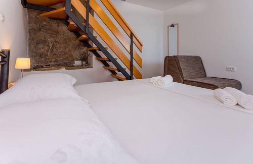 Gata House | Holiday house Gor - free WiFi - Gata, Riviera Omis, Croatia