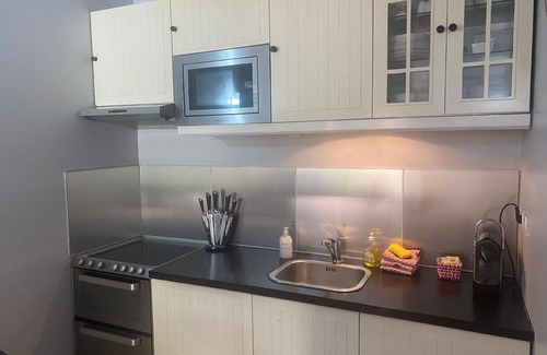 Grans House | Holiday house Grans for 1 - 5 persons with 2 bedrooms - Row house
