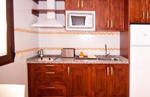 Guevejar House | Holiday house Güevéjar for 1 - 8 persons with 3 bedrooms - Row house