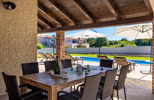 Belavici House | Holiday house Hreljici for 1 - 8 persons with 3 bedrooms - Holiday house