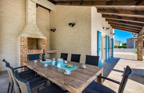 Belavici House | Holiday house Hreljici for 1 - 8 persons with 3 bedrooms - Holiday house