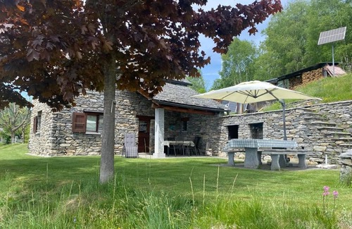 Centovalli House | Holiday house Intragna for 1 - 6 persons with 2 bedrooms - Holiday house