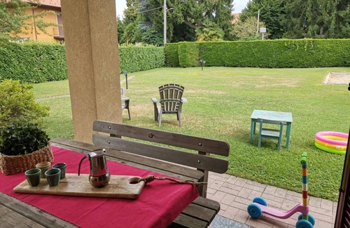 Travedona-Monate House | Holiday house Travedona Monate for 1 - 8 persons with 4 bedrooms - Holiday home