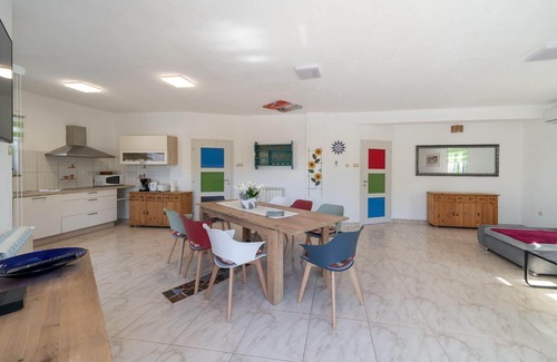 Radini House | Holiday house Juricani for 1 - 10 persons with 4 bedrooms - Holiday house