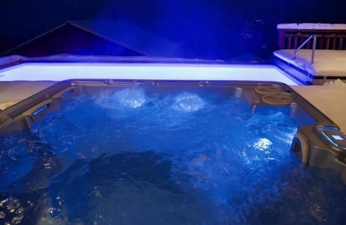 Mayens-de-Riddes Ski Chalet | Holiday house La Tzoumaz for 10 - 12 persons with 5 bedrooms - Holiday house