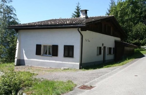 Laax Ski Chalet | Holiday house Laax for 1 - 9 persons with 5 bedrooms - Holiday house