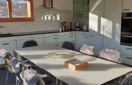 Grisons House | Holiday house Lenz for 1 - 8 persons with 4 bedrooms - Detached holiday house