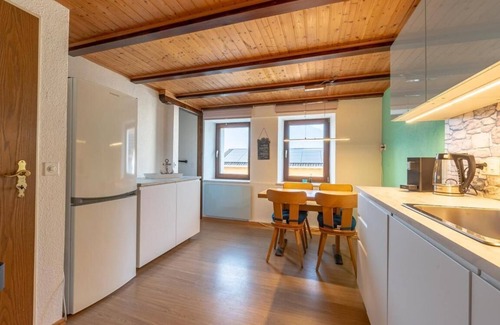 Giubiasco House | Holiday house Lôro for 1 - 6 persons with 1 bedroom - Holiday house