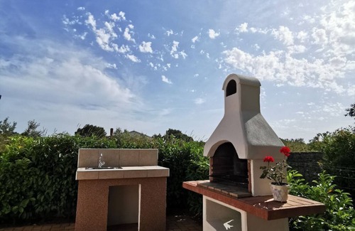 Liznjan House | Holiday House Montiron, Holidays in Lavender