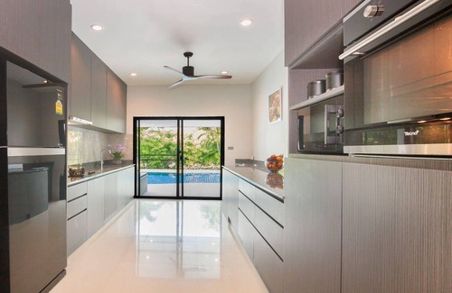 Nong Prue House | Holiday house Pattaya for 1 - 8 persons with 4 bedrooms - Holiday house