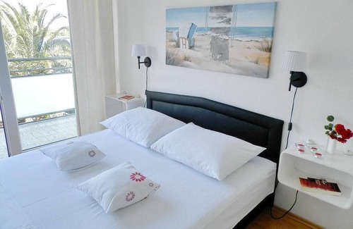 Podglavica House | Holiday house Podorljak for 1 - 5 persons with 3 bedrooms - Holiday home