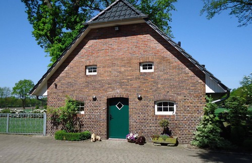 Ofenerdiek House | Holiday house Rastede for 1 - 6 persons with 3 bedrooms - Holiday house