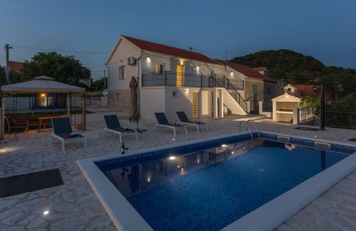 Sibenik House | Holiday house Sibenik for 1 - 10 persons with 3 bedrooms - Twin house