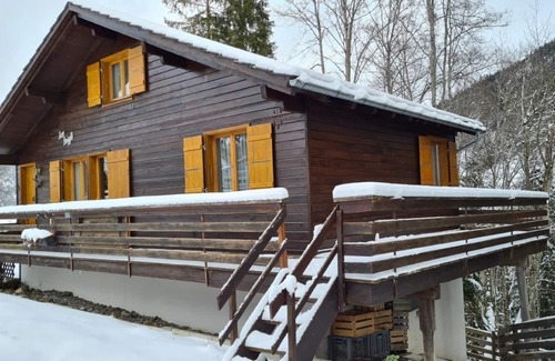 Soerenberg Ski Chalet | Holiday house Sörenberg for 1 - 6 persons with 4 bedrooms - Holiday house