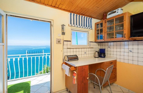 Stobrec House | Holiday house Stobrec for 1 - 8 persons with 3 bedrooms - Holiday home