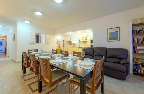 Mirce House | Holiday house Supetar for 1 - 10 persons with 4 bedrooms - Holiday house