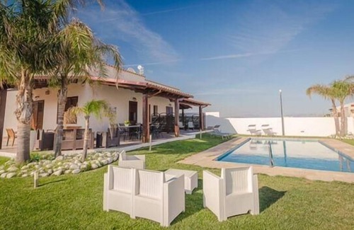 Tre Fontane House | Holiday house Tre Fontane for 1 - 8 persons with 4 bedrooms - Holiday house