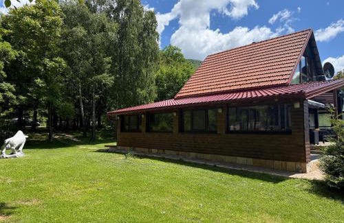 Frkasic Cabin | Holiday House Vale Verde