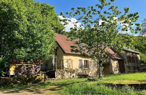 Villapourcon House | Holiday house Villapourçon for 1 - 3 persons with 1 bedroom - Holiday house
