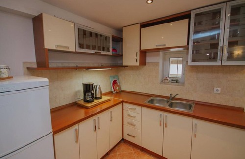 Seget House | Holiday house with a swimming pool Primorski Dolac, Zagora (K-22831)