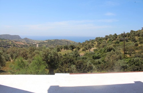 Triopetra House | Holiday house with pool, large garden, idyllic and calm, wifi | Triopetra, Crete