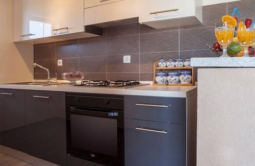 Galovac House | Holiday house Zemunik for 1 - 10 persons with 6 bedrooms - Holiday house
