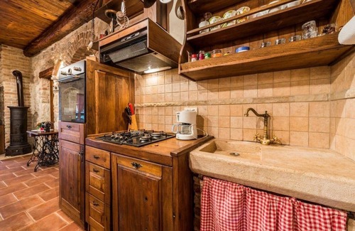 Zemunik Donji House | Holiday house Zemunik for 1 - 10 persons with 4 bedrooms - Holiday house