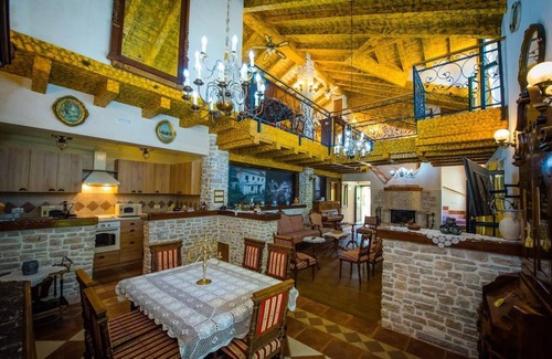 Zmijavci House | Holiday house Zmijavci for 1 - 20 persons with 10 bedrooms - Holiday home