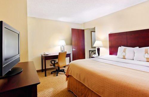 Blytheville Hotel | Holiday Inn Blytheville by IHG