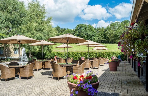 Brighouse Hotel | Holiday Inn Brighouse by IHG