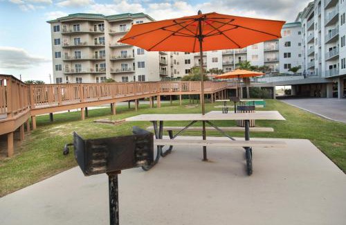 Galveston Hotel | Holiday Inn Club Vacations Galveston Beach Resort