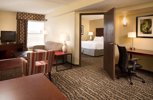 Downtown Dubuque Hotel | Holiday Inn Dubuque/Galena by IHG