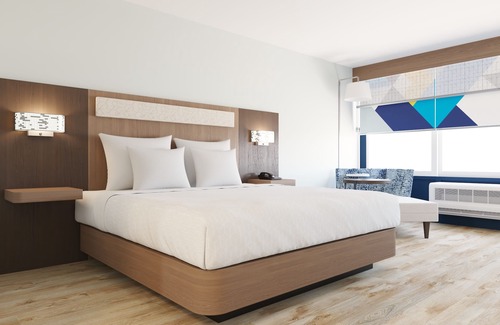 Del Mar Hotel | Holiday Inn Express Corpus Christi Beachfront by IHG