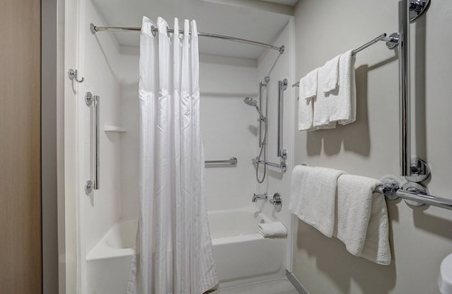 Del Mar Hotel | Holiday Inn Express Corpus Christi Beachfront by IHG