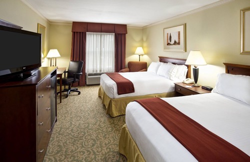 Breaux Bridge Hotel | Holiday Inn Express Breaux Bridge by IHG
