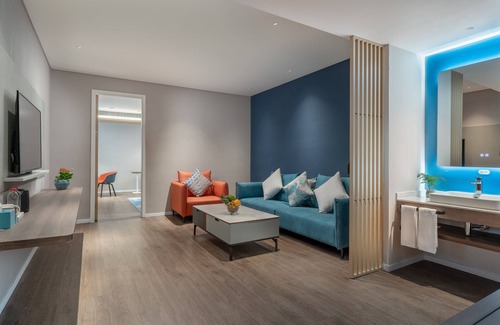 Yu Hua Hotel | Holiday Inn Express Changsha South Railway Station by IHG