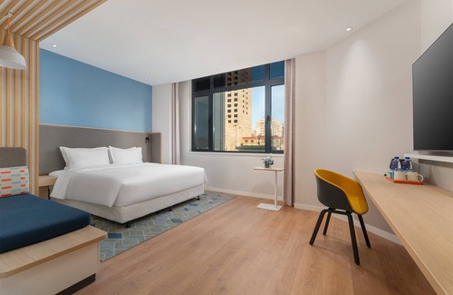 Dandong City Centre Hotel | Holiday Inn Express Dangdong City Center by IHG