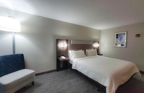Enid Hotel | Holiday Inn Express Enid-Highway 412 by IHG
