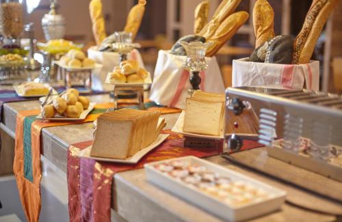 Gongshu Hotel | Holiday Inn Express Hangzhou Gongshu by IHG