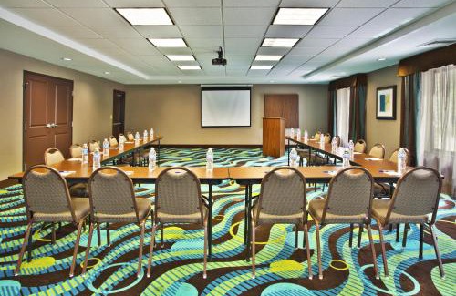 Hastings Hotel | Holiday Inn Express Hastings by IHG