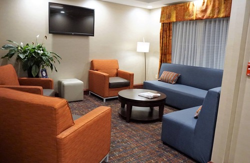 New Milford Hotel | Holiday Inn Express Hotel & Suites Gibson by IHG