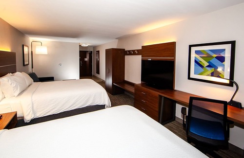 Lansing Hotel | Holiday Inn Express Hotel & Suites Chicago South Lansing by IHG