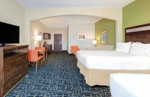 Monahans Hotel | Holiday Inn Express Hotel and Suites Monahans I-20 by IHG