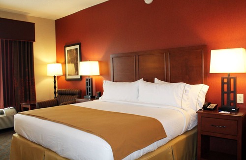 Paducah Hotel | Holiday Inn Express Hotel & Suites Paducah West by IHG